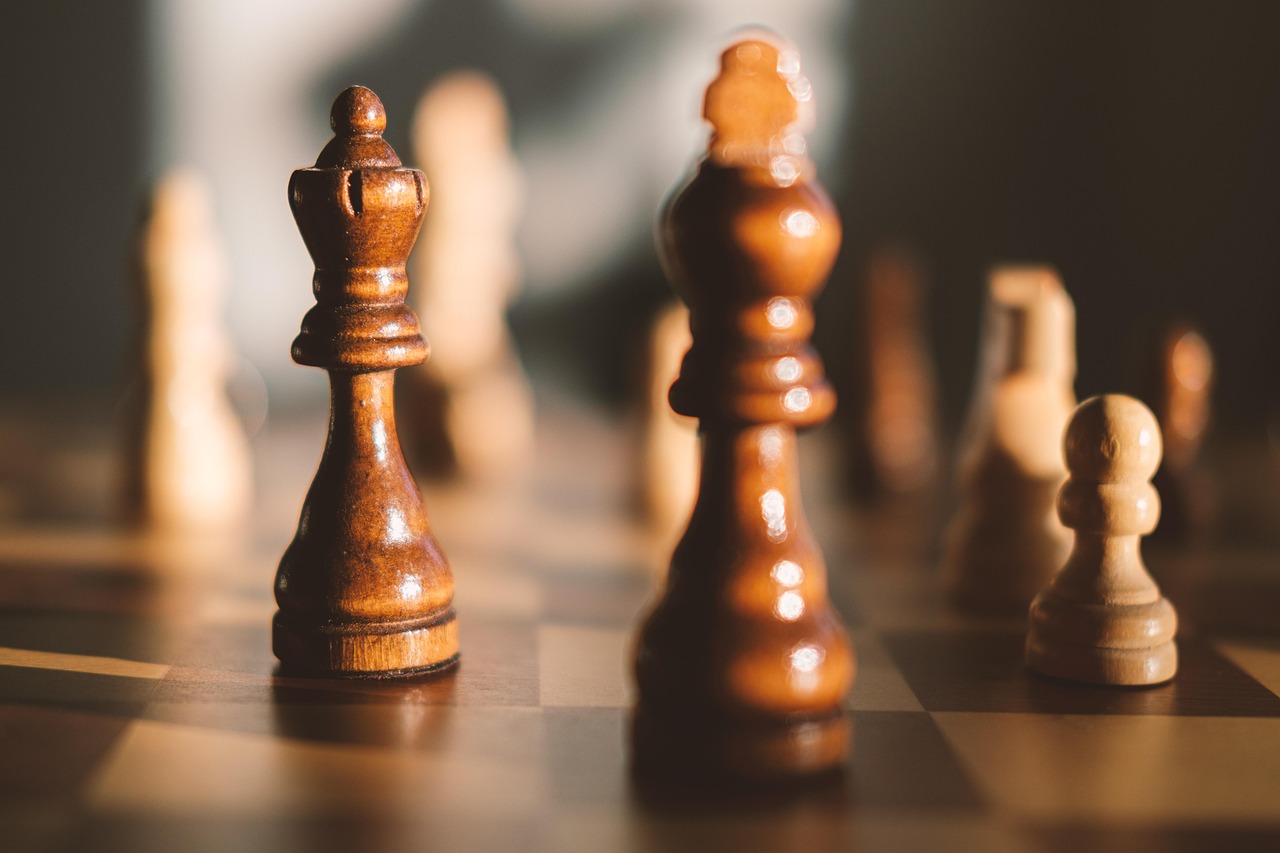 Quel style de leadership adopter pour motiver son équipe en période de crise ? découvrez les meilleures stratégies de leadership en situation de crise pour gérer efficacement les défis, prendre des décisions rapides et maintenir la cohésion d'équipe.